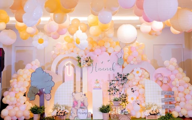 Hannah’s Winnie the Pooh Party Adventure – 1st Birthday