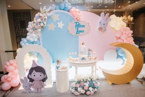 Tillian’s Dainty Lunar Moon-Themed First Birthday